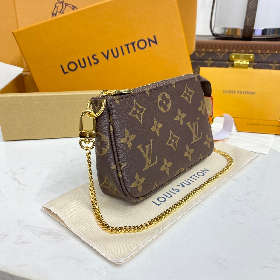Louis Vuitton Mini Pochette