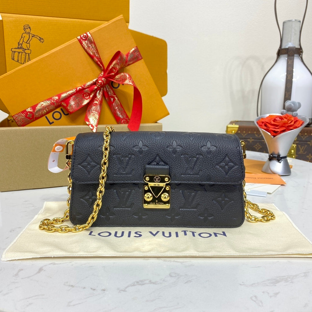 Louis Vuitton Wallet on Chain Métis