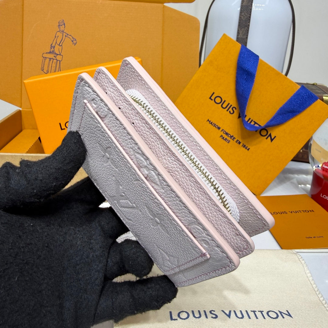 Louis Vuitton Cléa Wallet