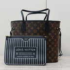 Louis Vuitton Neverfull Medium Handbag