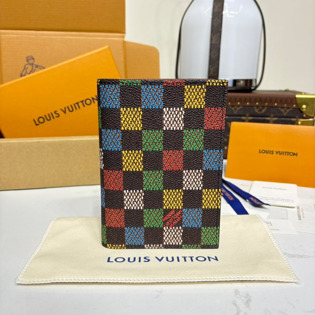 Louis Vuitton Brazza Wallet Vers Damier