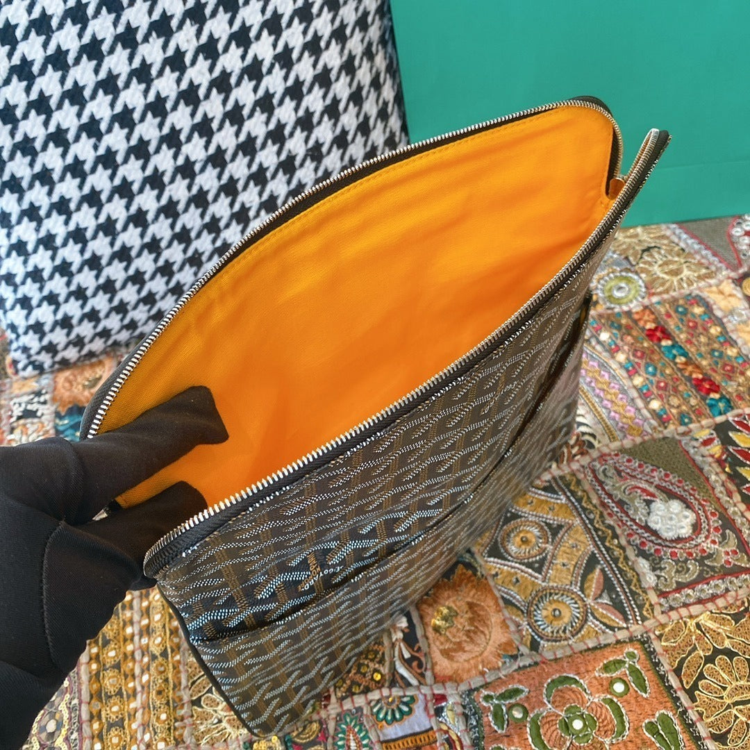 Goyard Sainte Marie Clutch