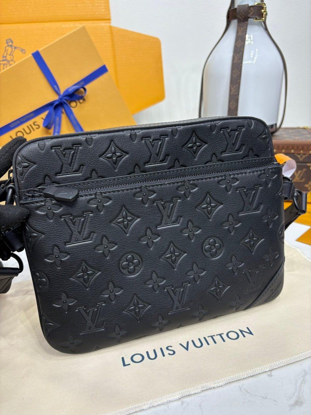 Louis Vuitton Trio Messenger Bag