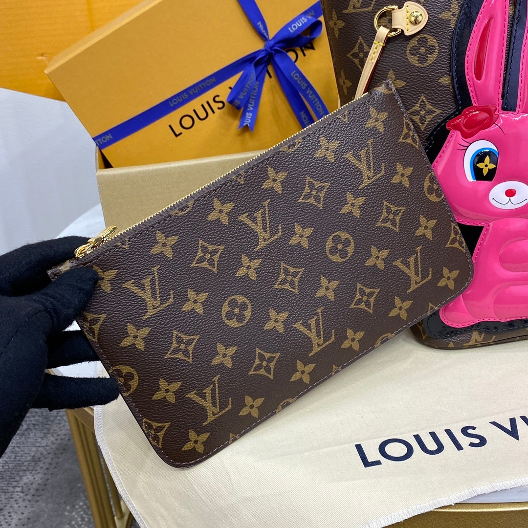 Louis Vuitton Neverfull Medium Tote Rabbit Edition