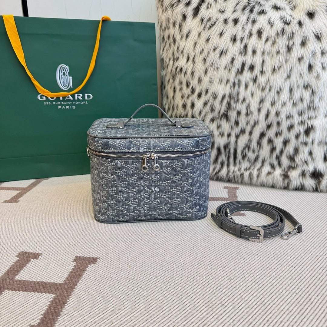 Goyard Cosmetic Crossbody Hand Carry Bag