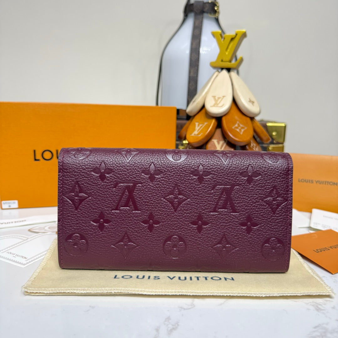 Louis Vuitton Sarah Wallet