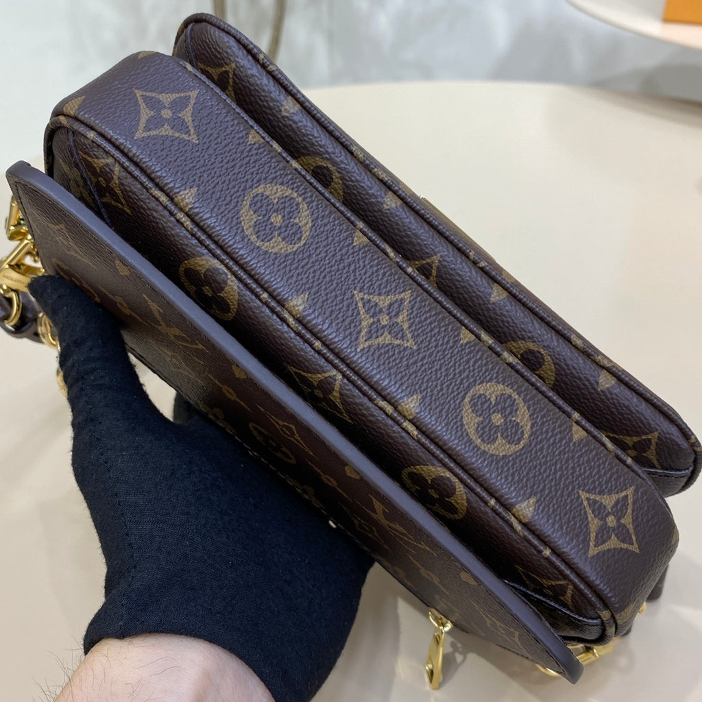 Louis Vuitton Pochette Métis East West