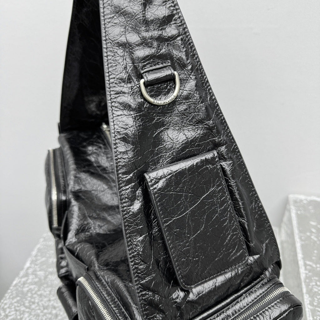 Balenciaga Superbusy Multi Pocket Shoulder Bag Large