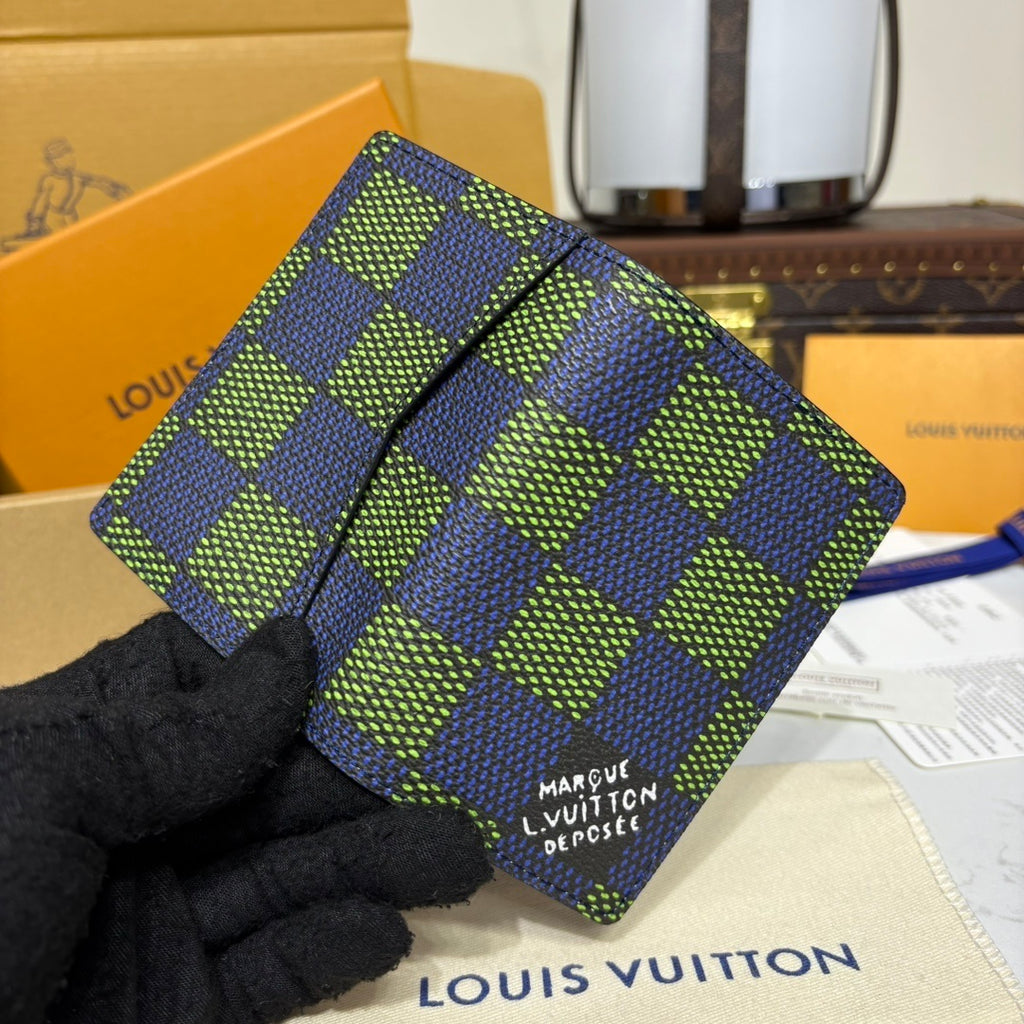 Louis Vuitton Passport Holder Damier Heritage