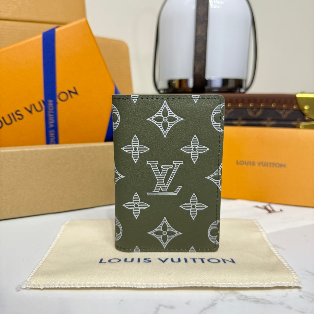 Louis Vuitton Pocket Wallet