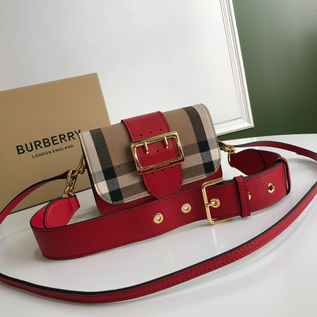 Burberry The Buckle Bag (Small)