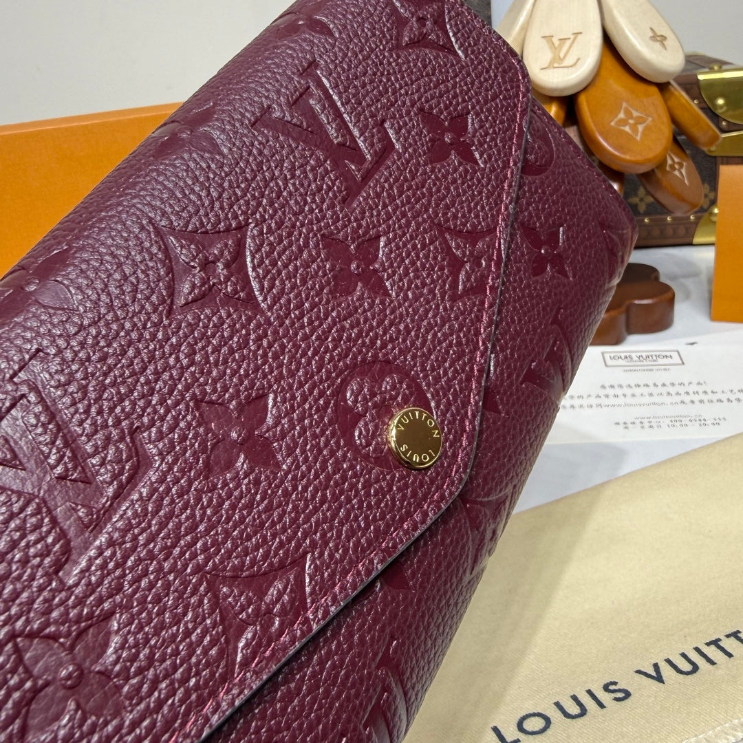 Louis Vuitton Sarah Wallet