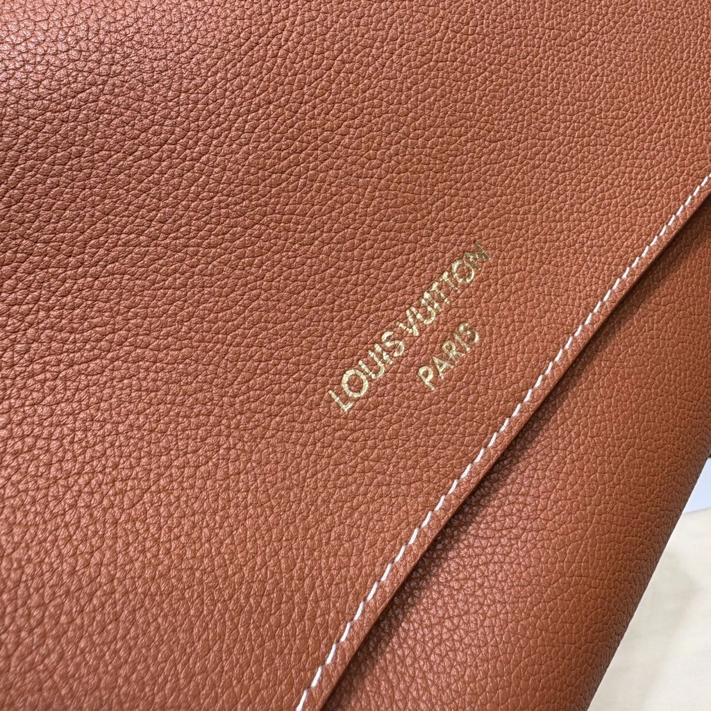 Louis Vuitton Low Key Messenger