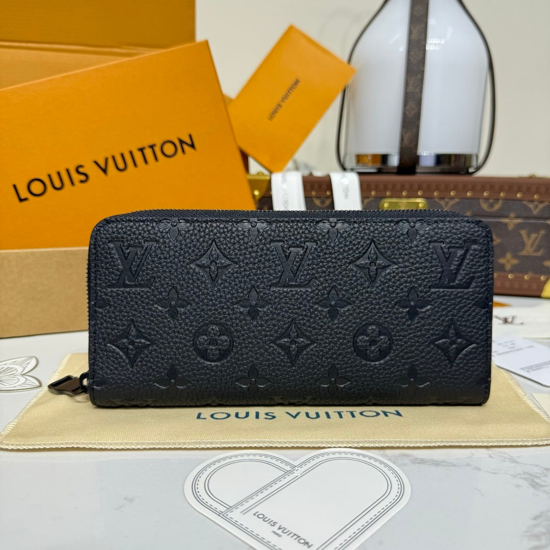 Louis Vuitton Zippy Vertical Wallet