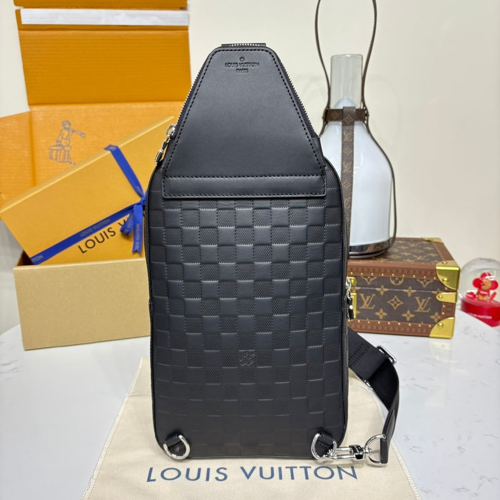 Louis Vuitton Avenue NM Sling Bag