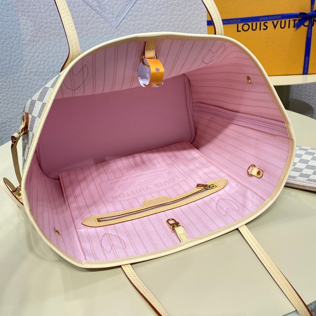 Louis Vuitton Neverfull MM Tote Bag
