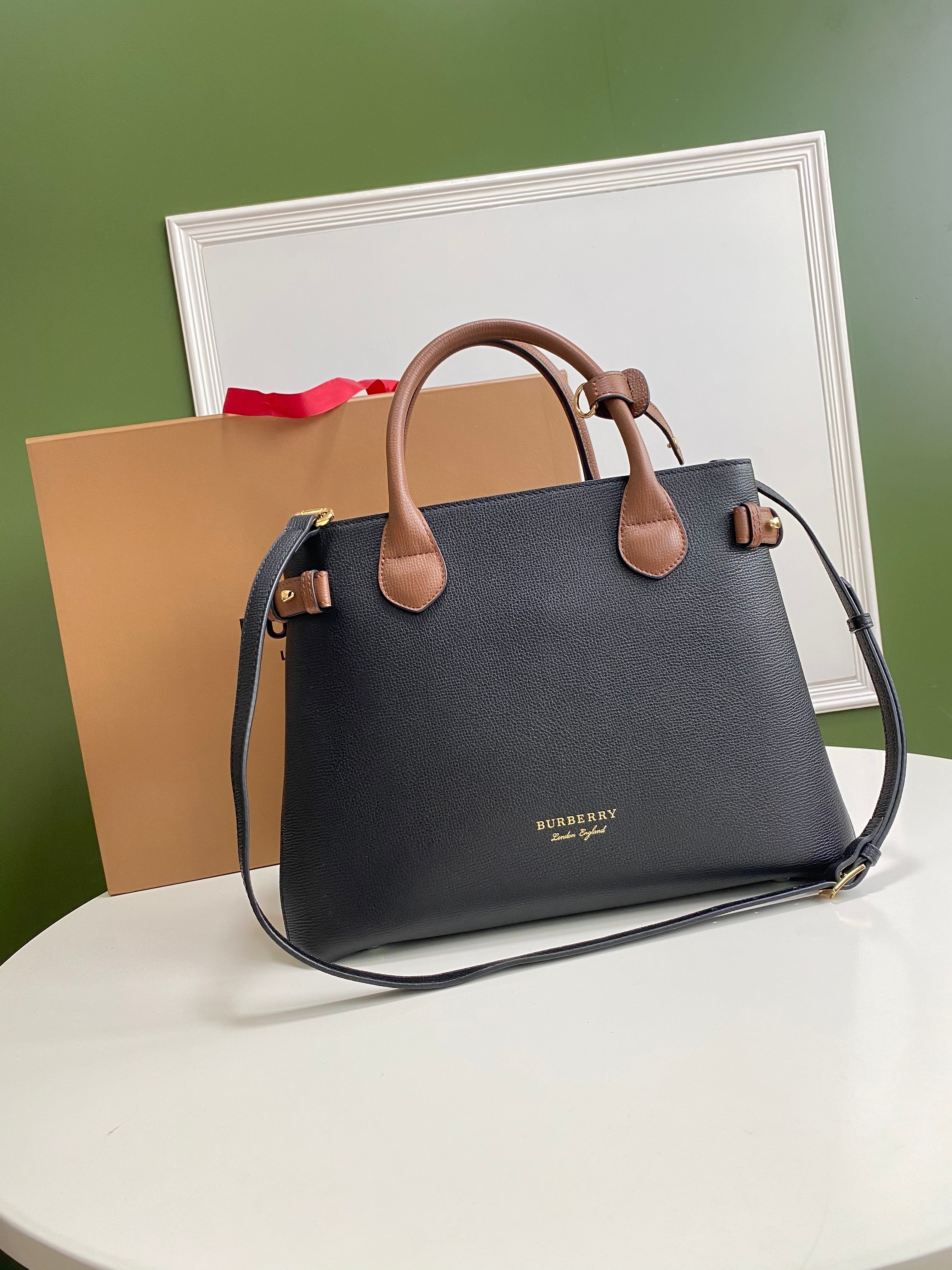 Burberry The Banner Bag