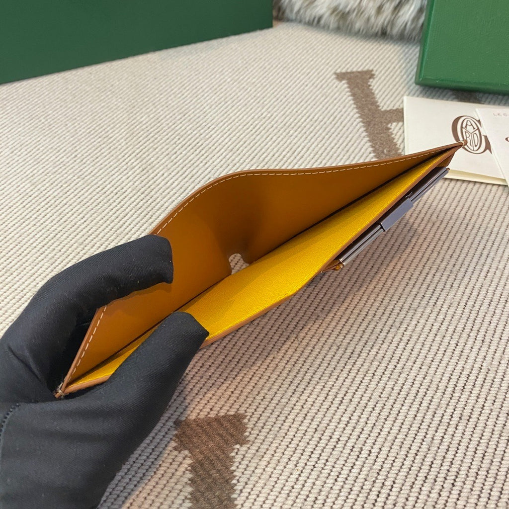 Goyard Bi-Fold Card Holder with Coin Pocket