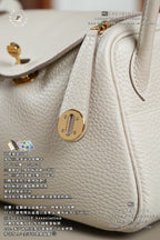 Hermès Lindy Mini 19