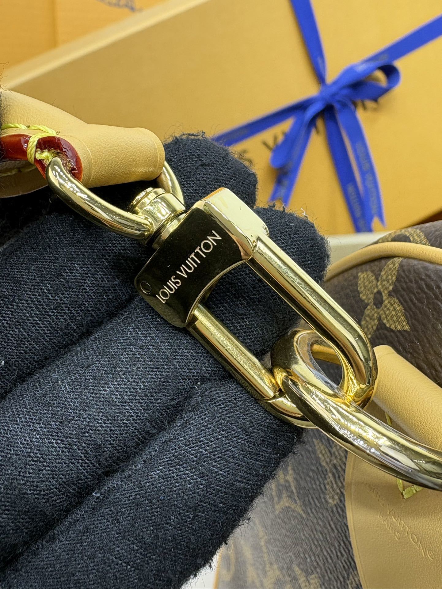 Louis Vuitton Speedy Soft 30 Crafty