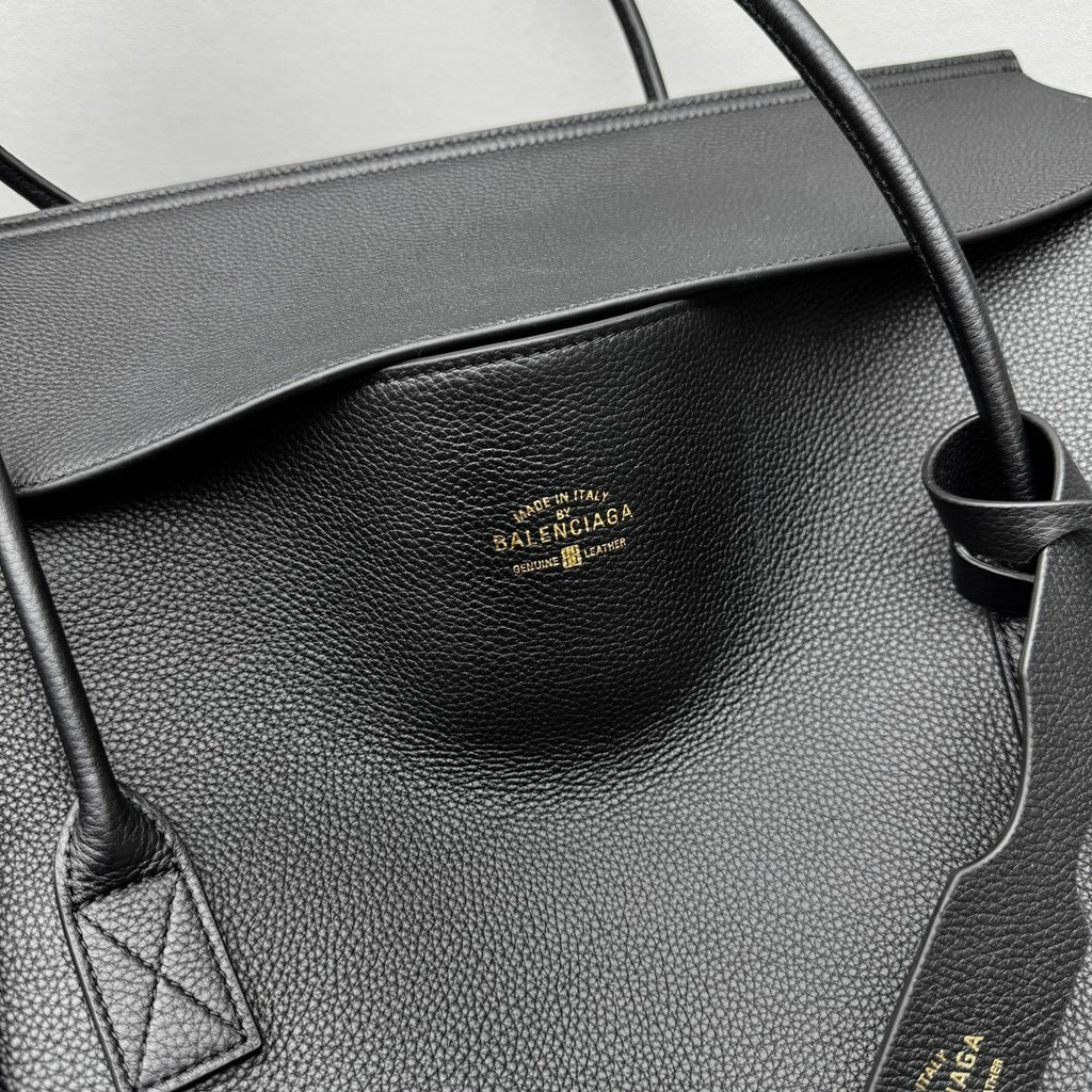 Balenciaga Carrie Carry All Handbag