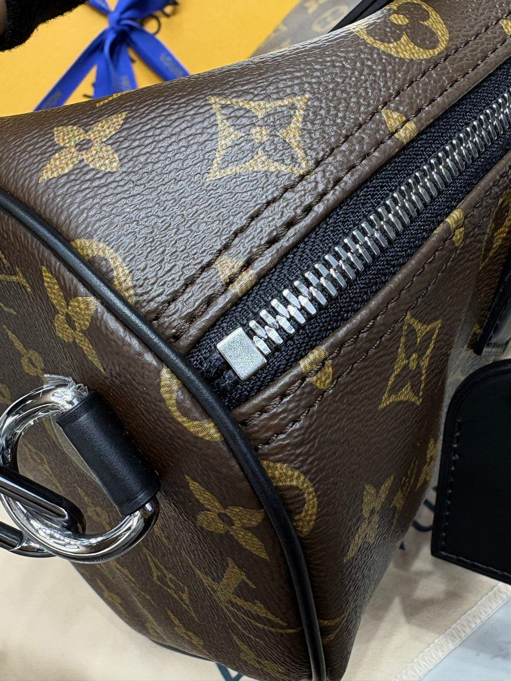 Louis Vuitton Speedy Soft 30 Dark