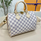 Louis Vuitton Speedy 25 Handbag