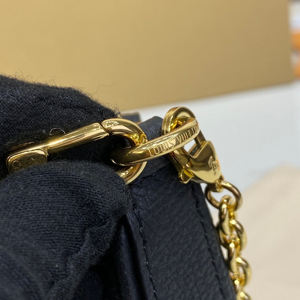 Louis Vuitton Easy Pouch On Strap