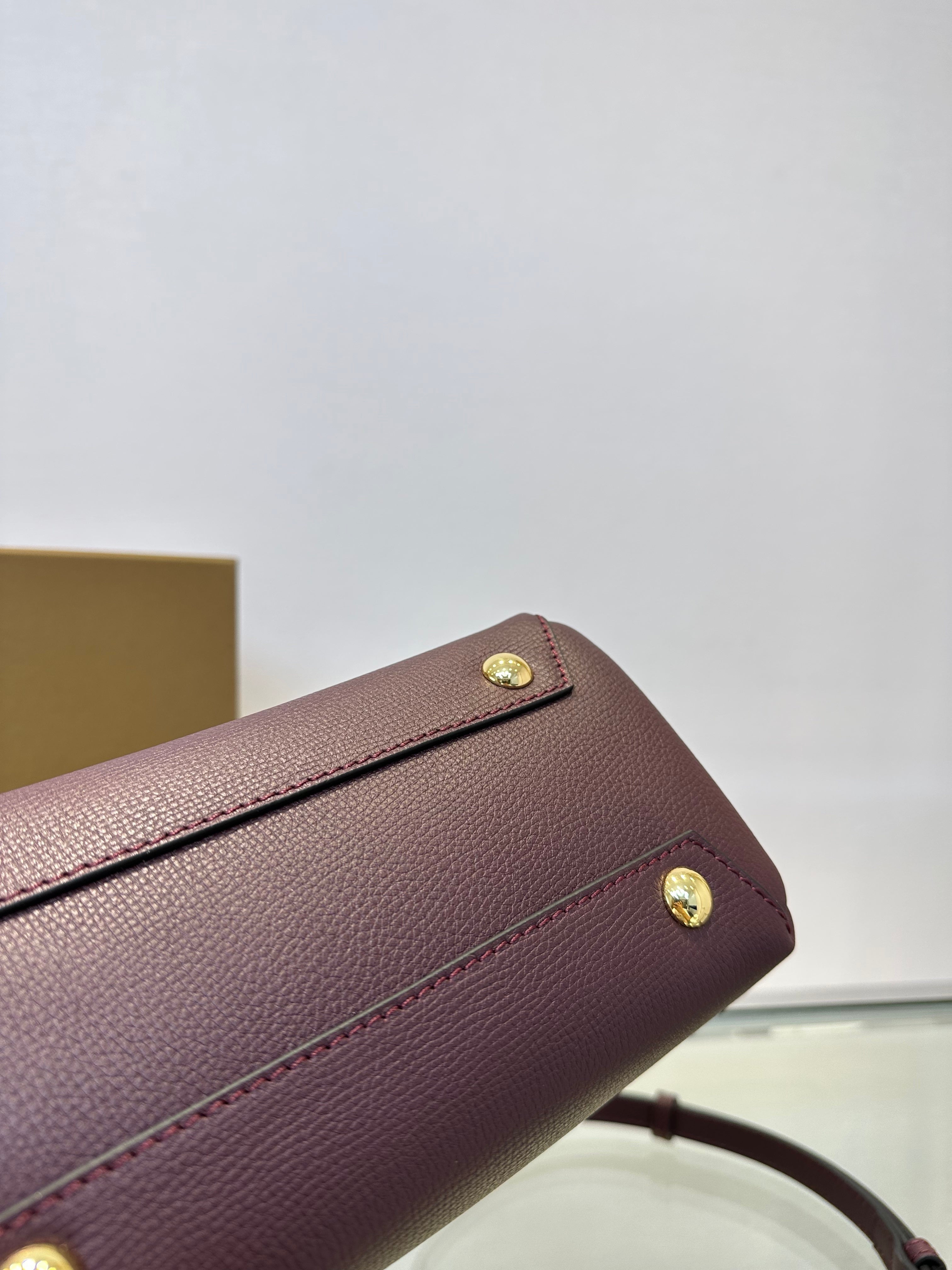 Burberry The Banner Bag