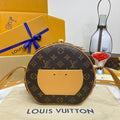 Louis Vuitton Boîte Chapeau Handbag