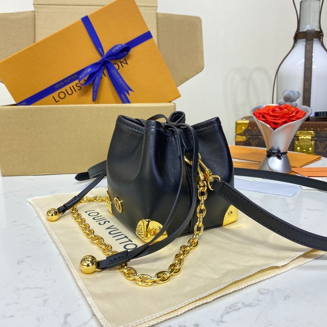 Louis Vuitton Noé Purse Handbag
