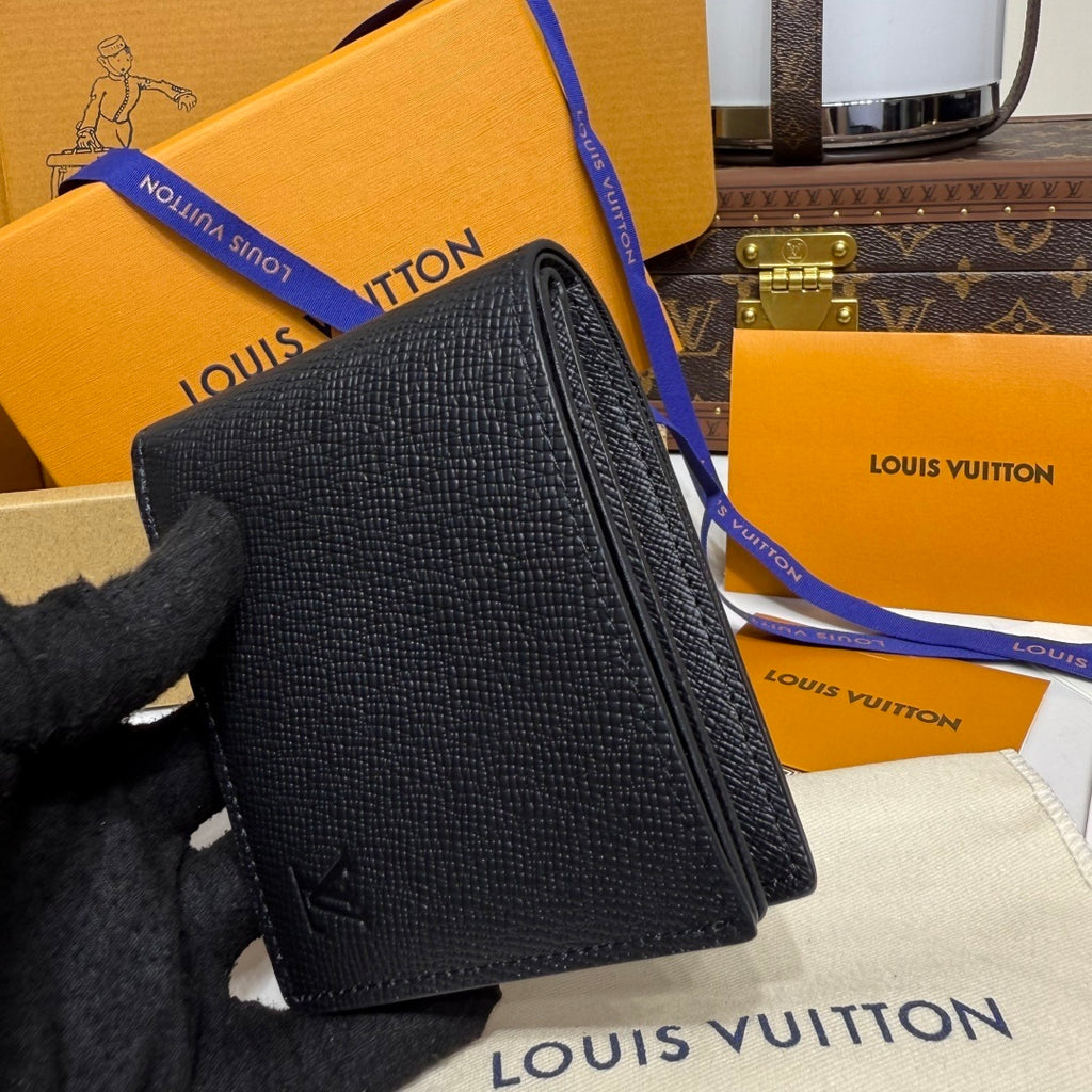 Louis Vuitton Amerigo Wallet