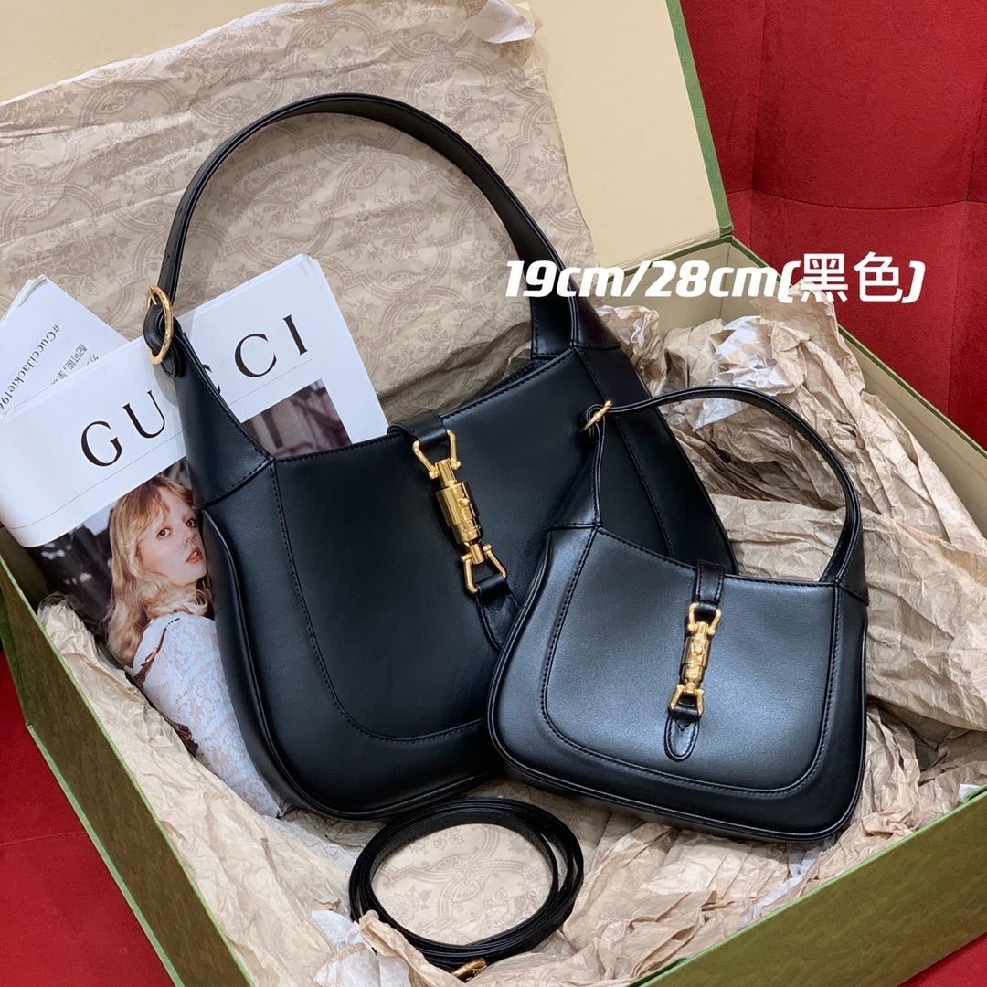 Gucci GG Jackie Shoulder Bag