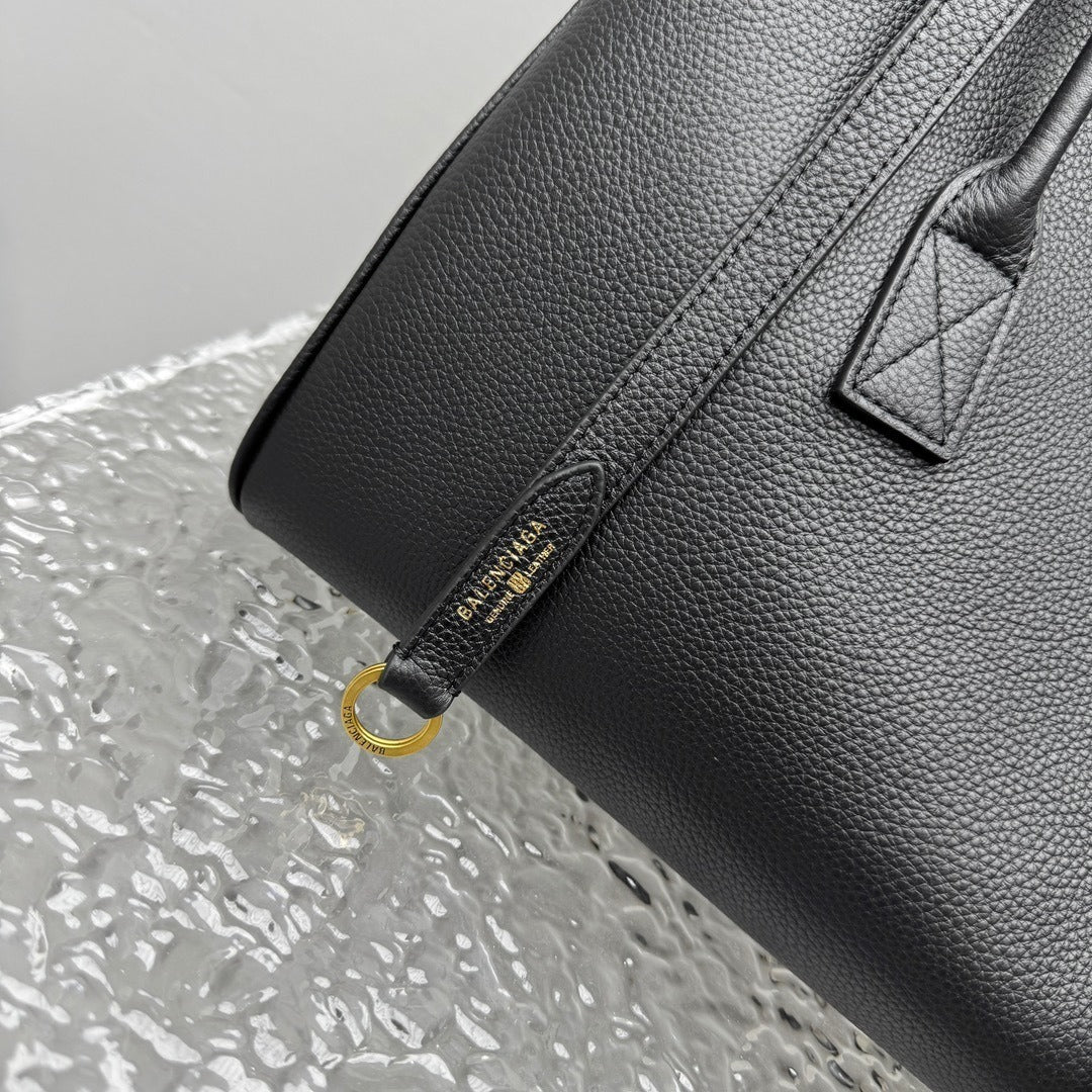 Balenciaga Carrie Carry All Handbag