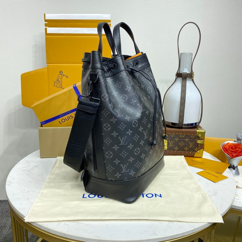Louis Vuitton Maxi Noé Sling Shoulder Bag
