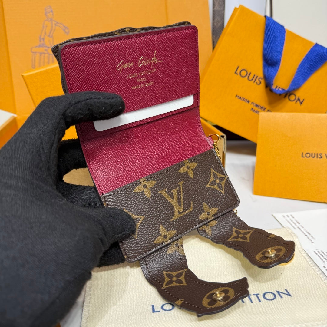 Louis Vuitton Pawket Wallet
