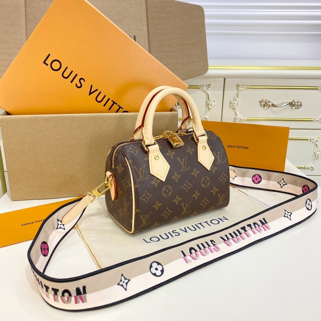 Louis Vuitton Monogram Shoulder Handbag