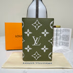 Louis Vuitton Passport Holder P.9 Series