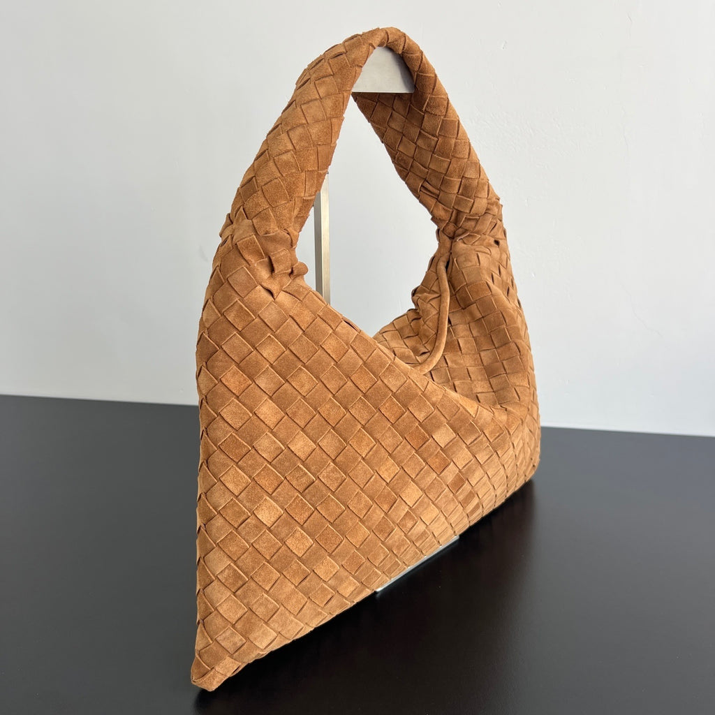 Bottega Veneta Hop Bag (Medium)