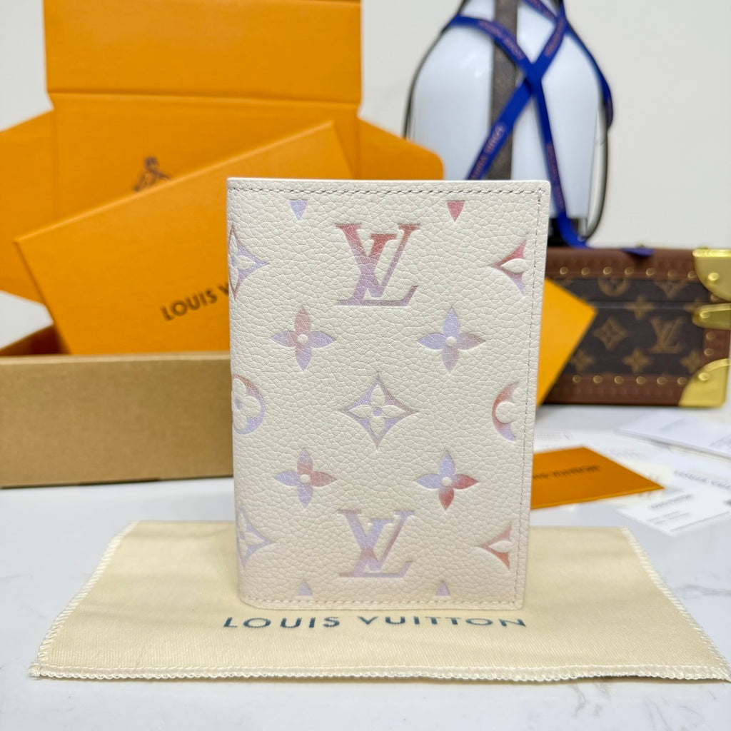 Louis Vuitton Empreinte Passport Holder