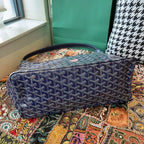 Goyard Hobo Heart Edition