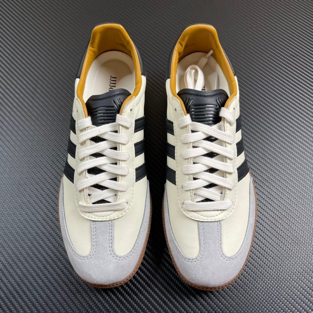 Adidas Samba Classic