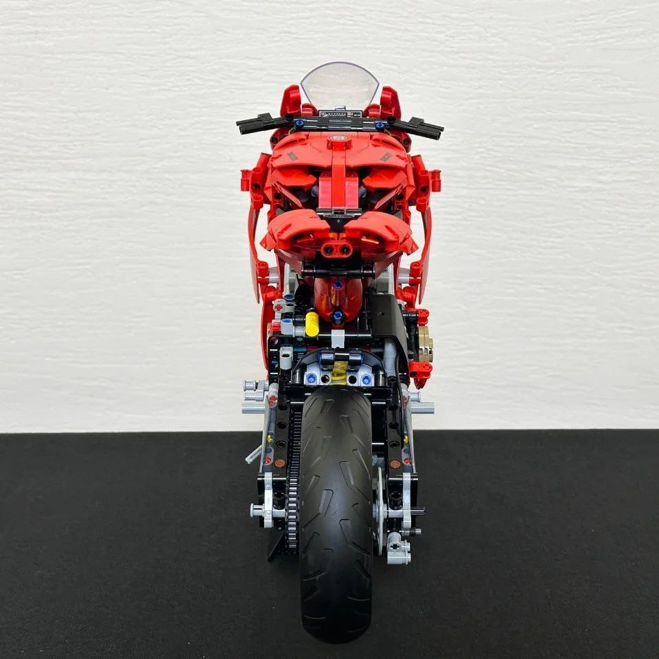 Ducati Panigale V4 S