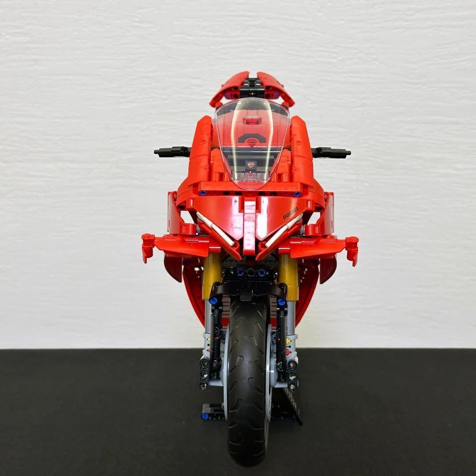 Ducati Panigale V4 S