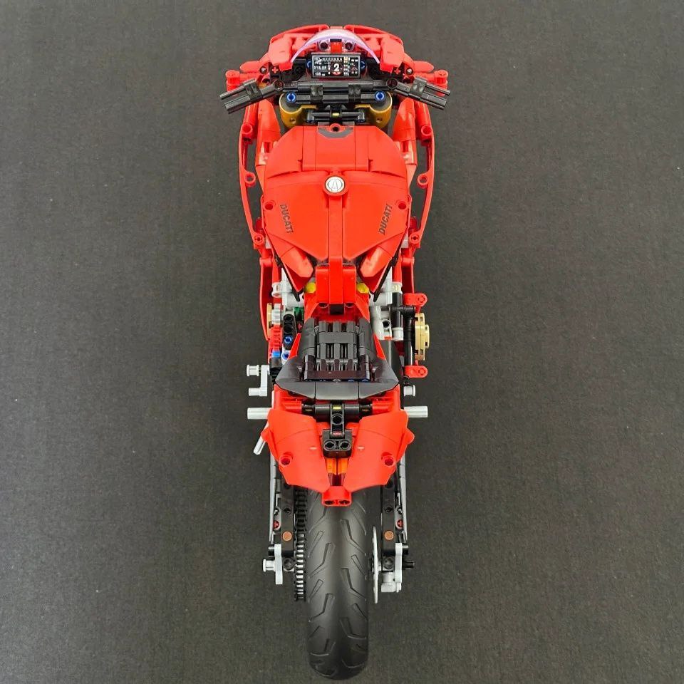 Ducati Panigale V4 S
