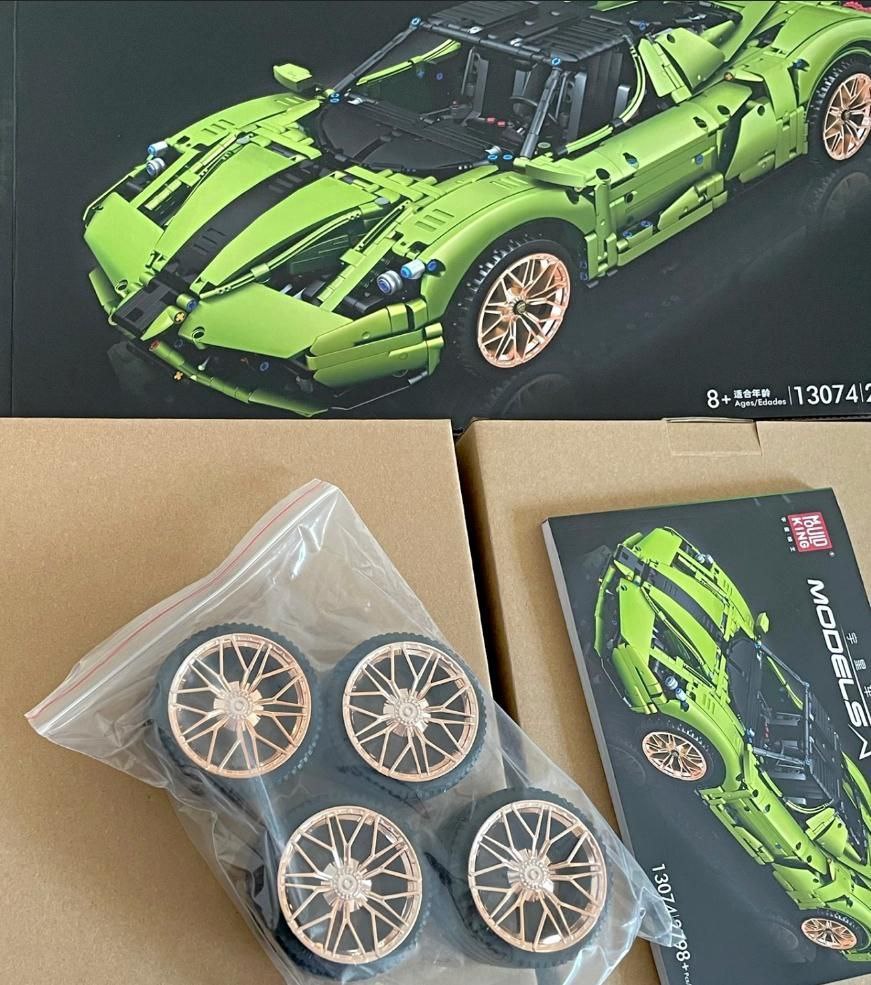 Mould King Ferrari Enzo Brix