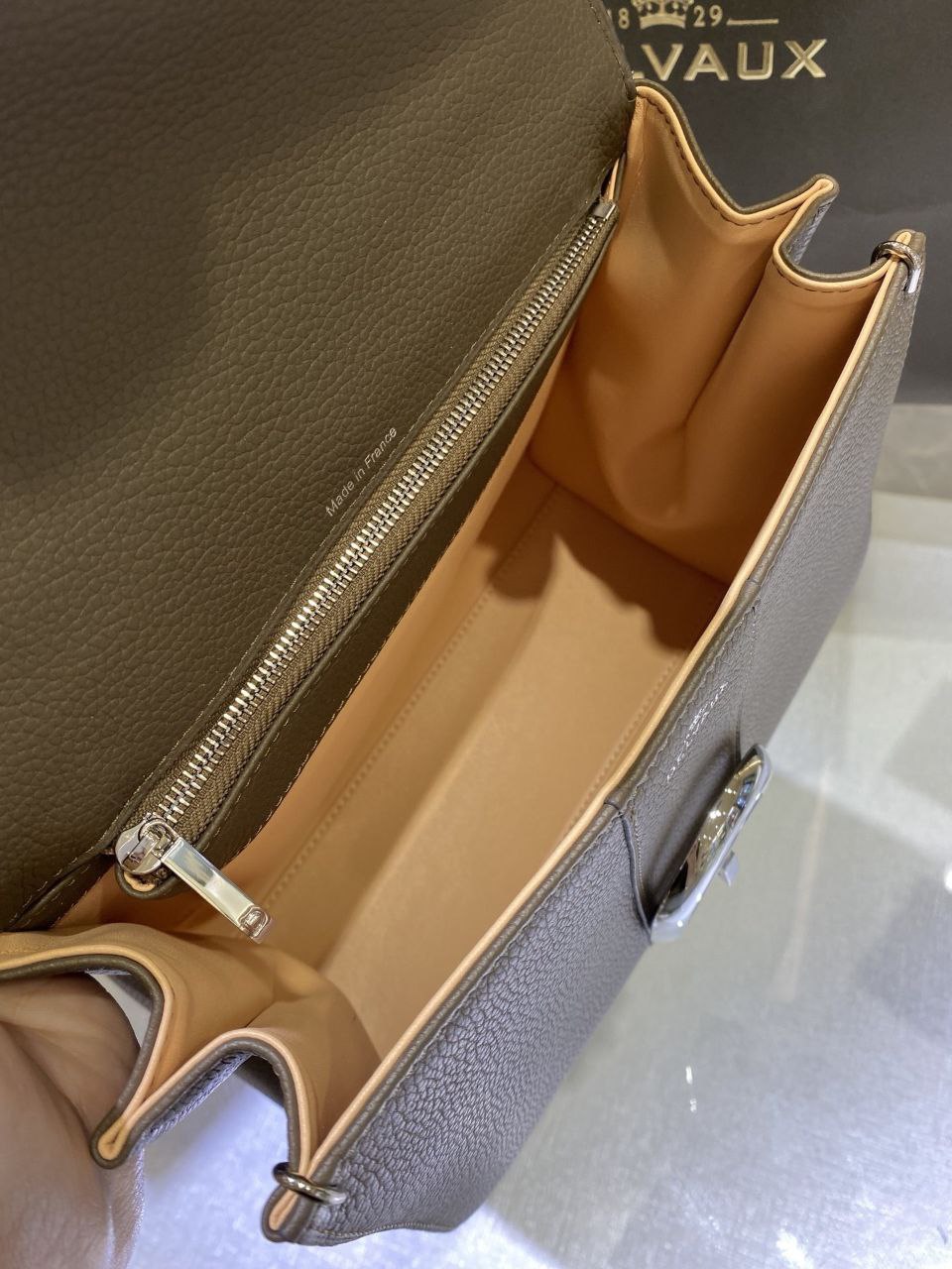 Devlaux Brilliant PM