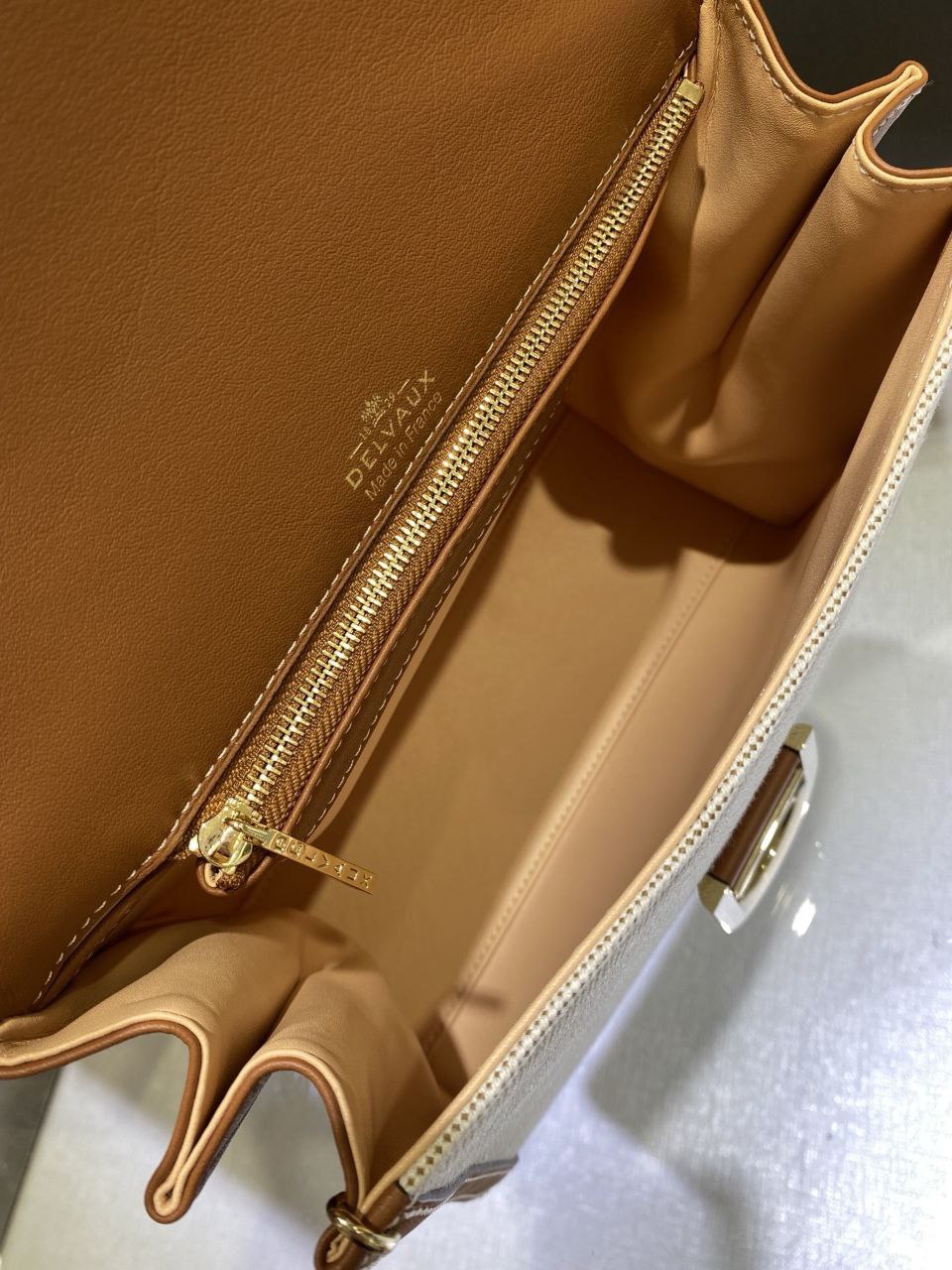 Devlaux Brilliant PM