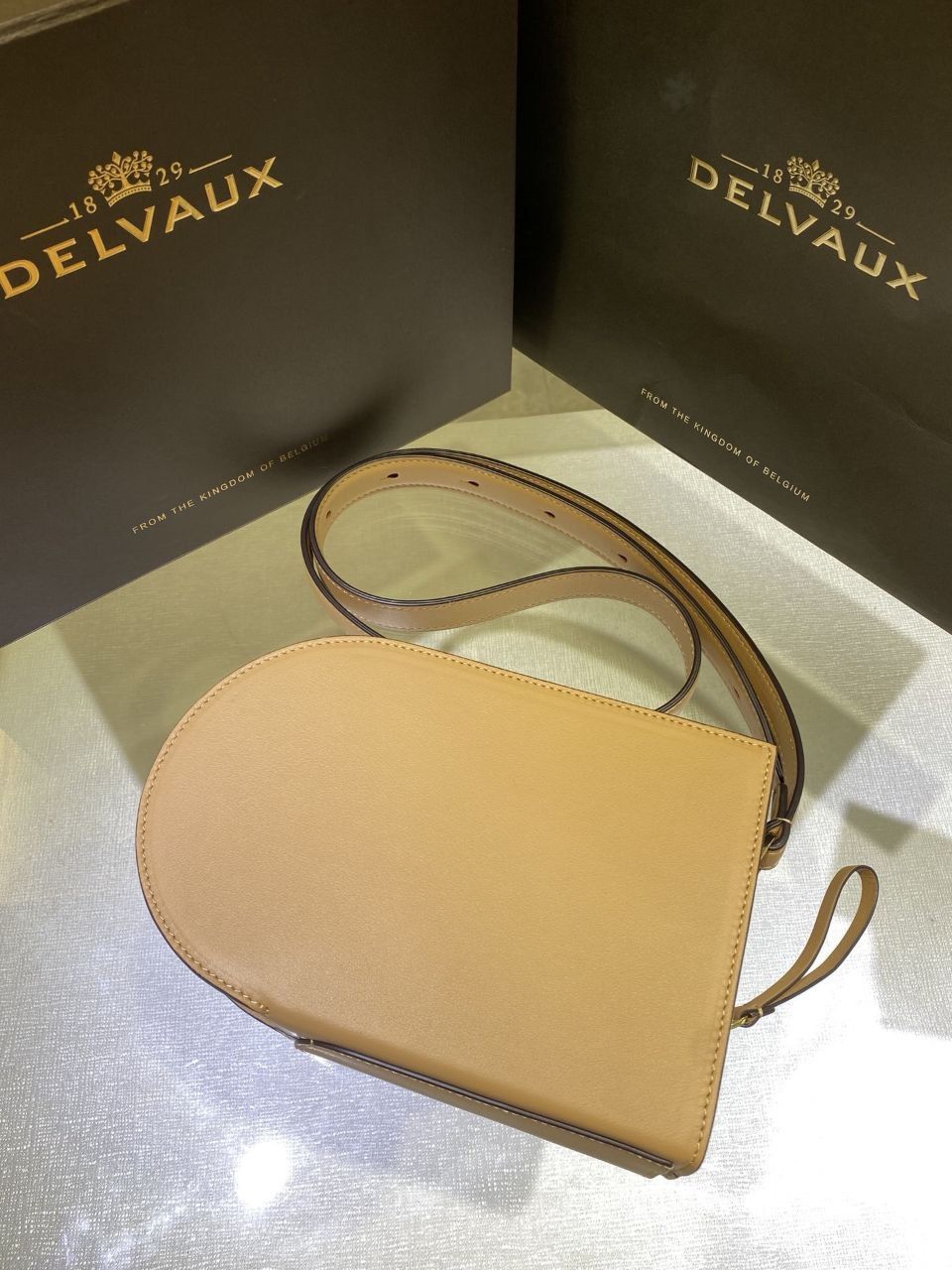 Devlaux Pin Crossbody Bag