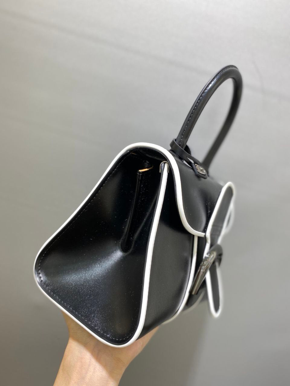 Devlaux Brilliant Illusion Handbag
